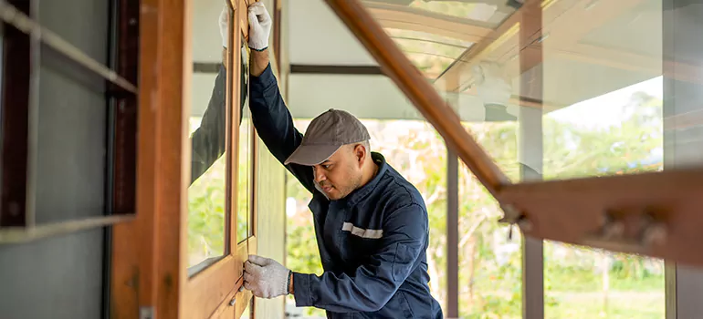 Double Hung Vinyl Window Sash Replacement in Leesburg, FL
